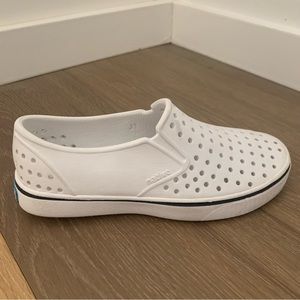 GUC Native Shoe Miles Child Shoes | Size: J1